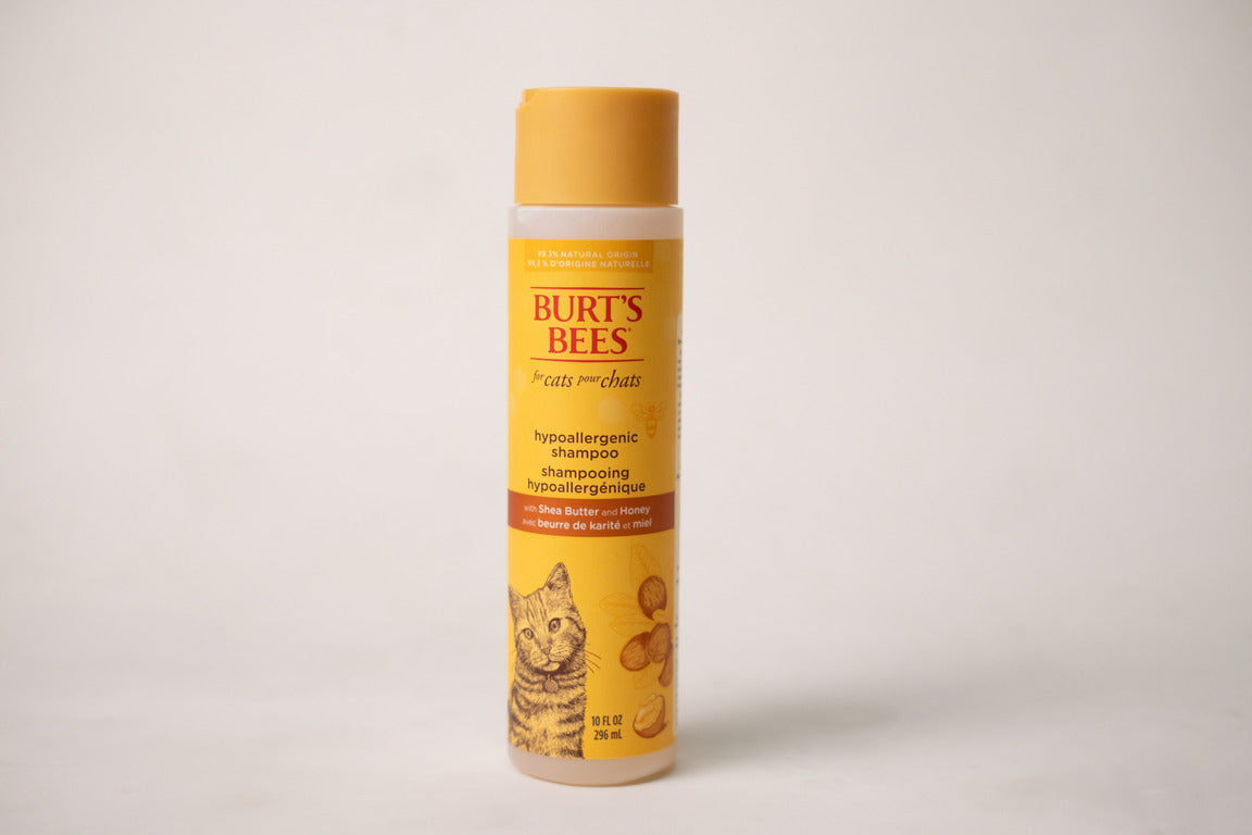 Burt's Bees for Cats Hypoallergenic Shampoo 10fl oz 296ML