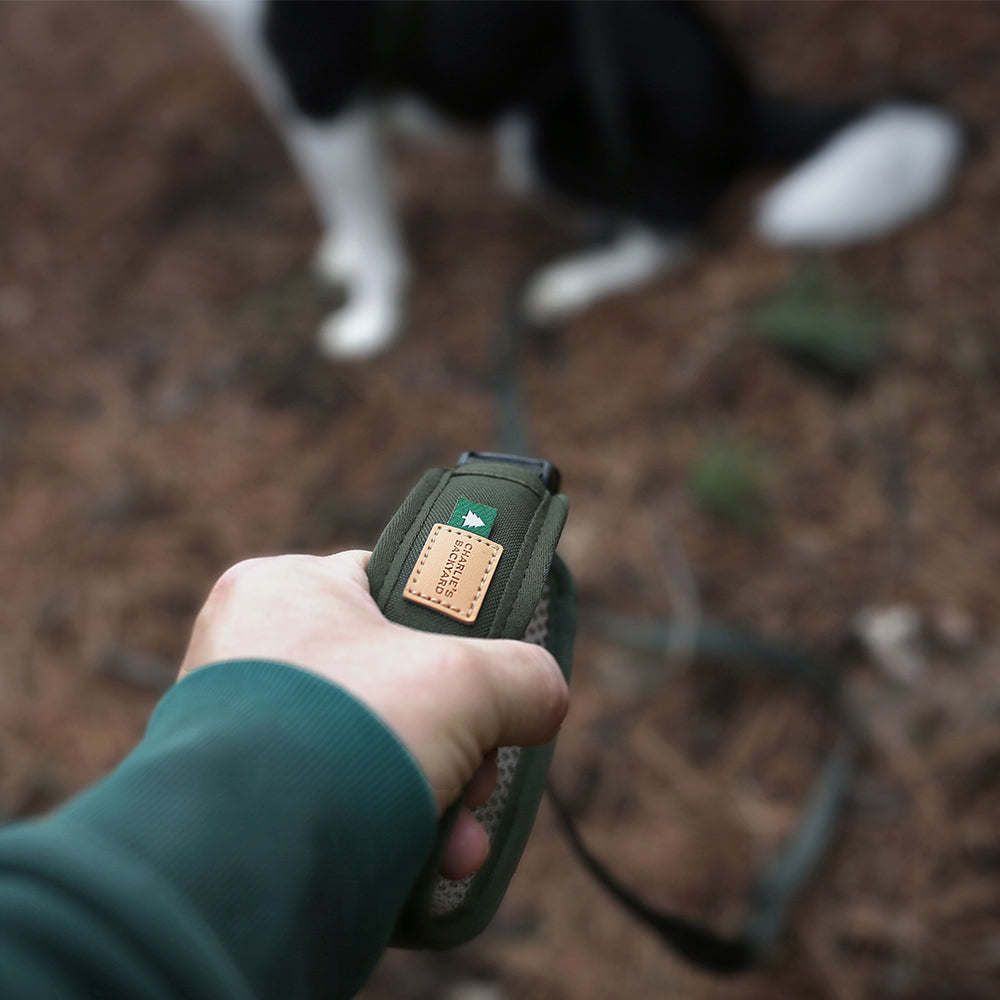 Charlie's Backyard TOWN CORDURA® LEASH / KHAKI